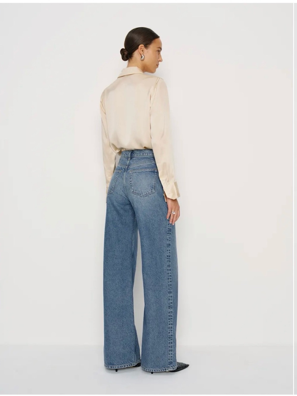 Reformation Cary High Rise Slouchy Wide Leg Short Jeans - Picture 3 of 7